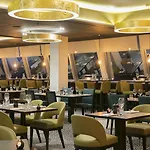 Crowne Plaza By Ihg