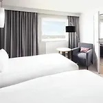 Crowne Plaza By Ihg 4*