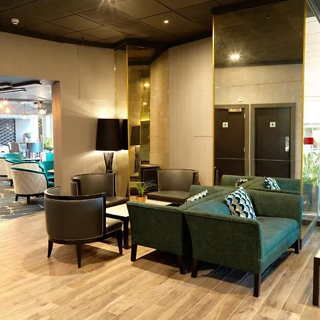 Crowne Plaza By Ihg