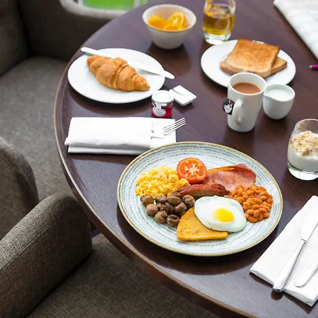 Hotel Crowne Plaza By Ihg 4*