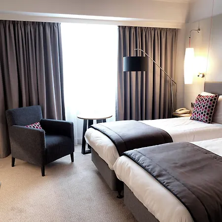 Crowne Plaza By Ihg Hotel 4*