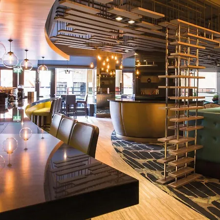 Crowne Plaza By Ihg 4*