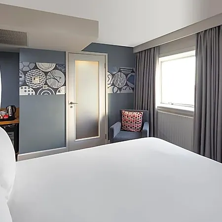 Hotel Crowne Plaza By Ihg 4*