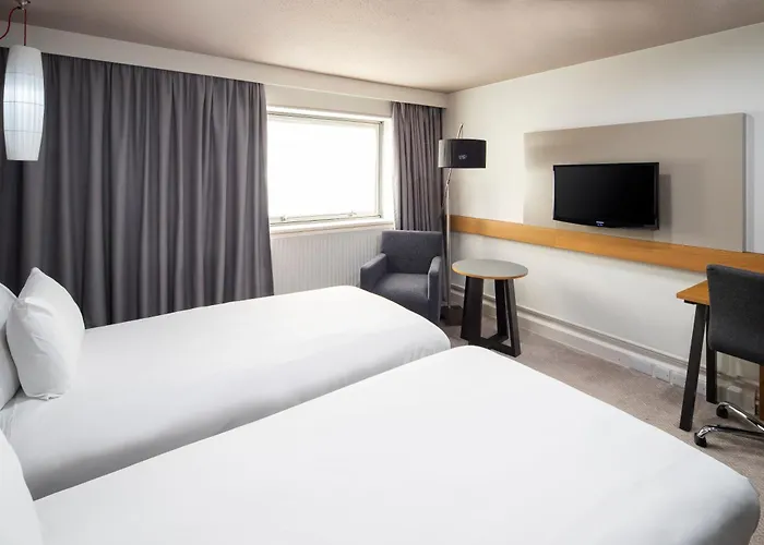 Hotel Crowne Plaza By Ihg 4*