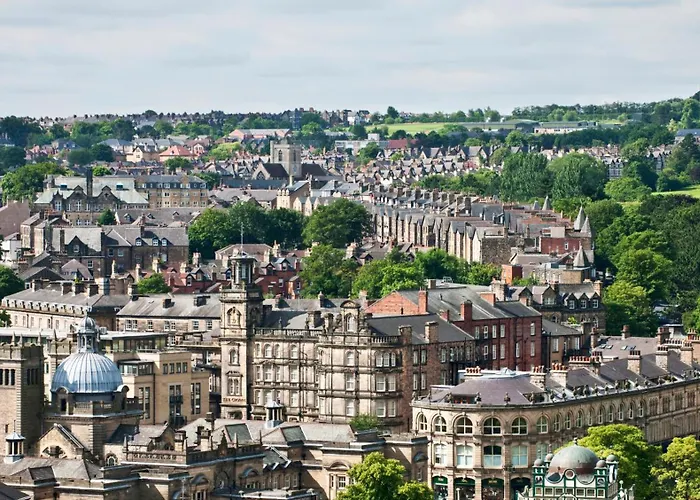 Crowne Plaza By Ihg 4*