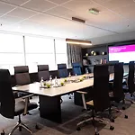 호텔 Crowne Plaza By Ihg 4*