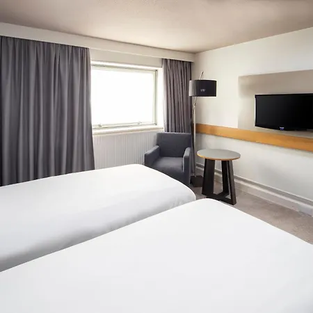 Hotel Crowne Plaza By Ihg 4*