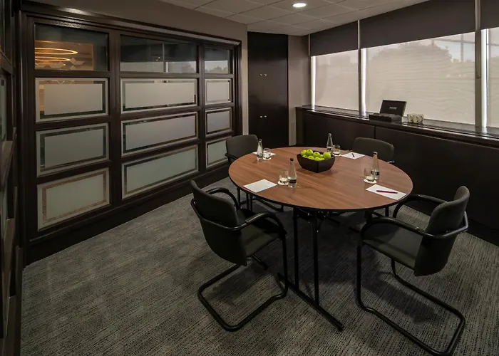 酒店 哈罗盖特皇冠假日酒店