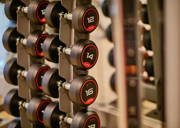 哈罗盖特皇冠假日酒店 酒店